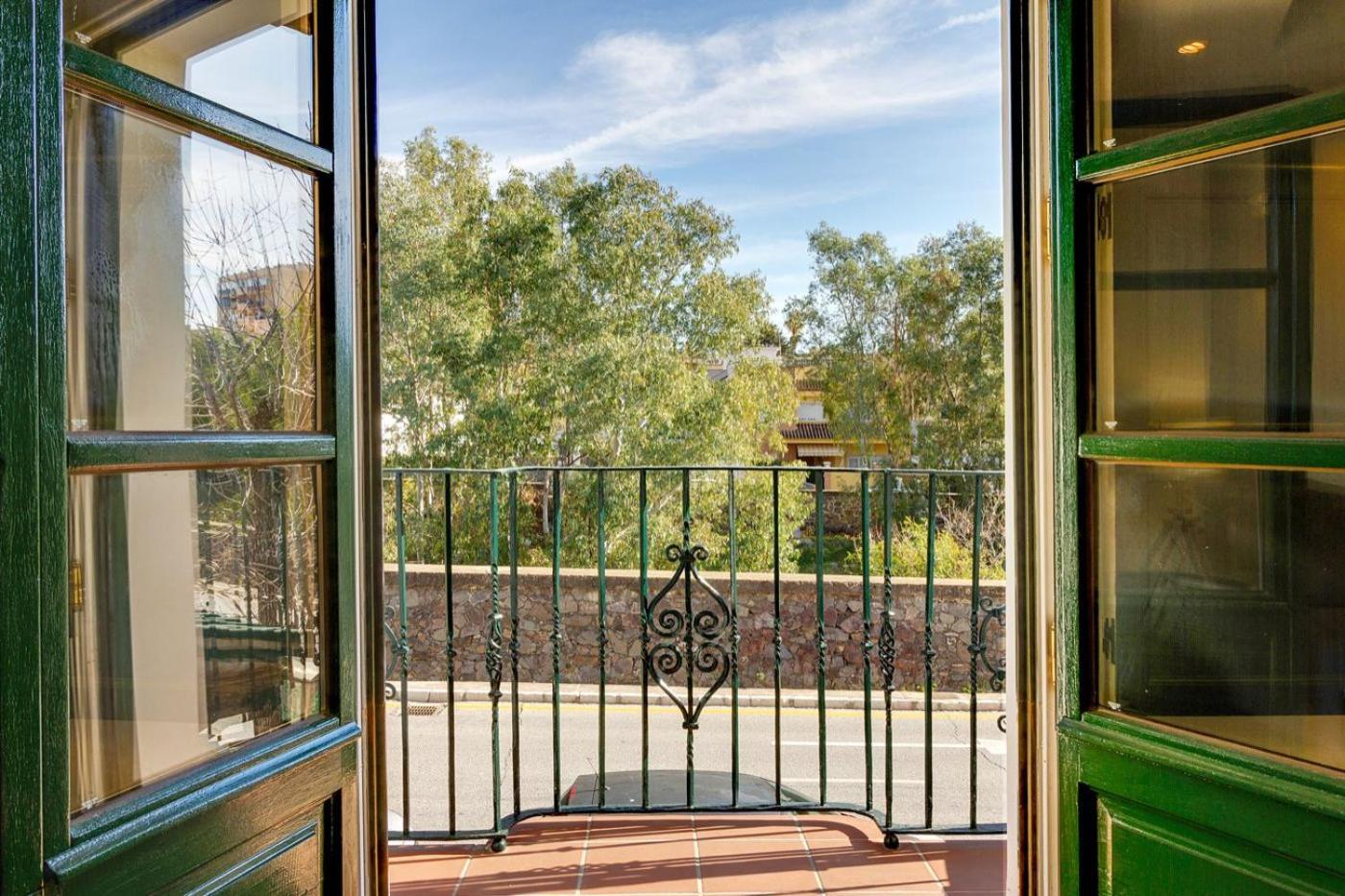 Casita En Pedregalejo Con Terraza * Málaga